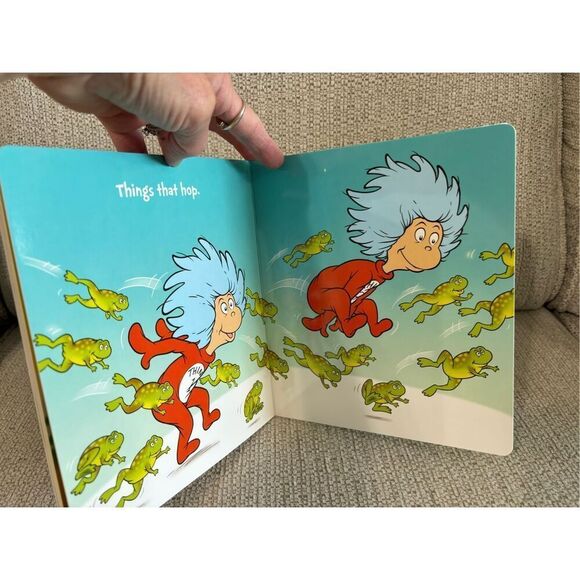 Dr. Seuss’s Spring Things Board Book NEW - Picture 6 of 9